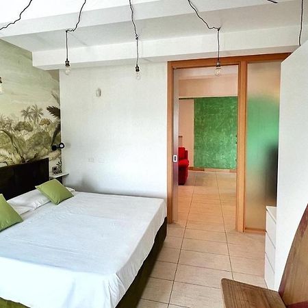 Leaf Apartment Равена Екстериор снимка